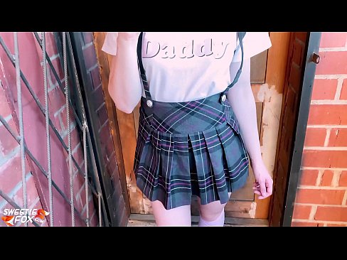 ❤️ Məktəbli qız öz sikini dərindən çəkir və dərslər yerinə sikik edir. ️ Anal video az.xxxtun.ru ☑