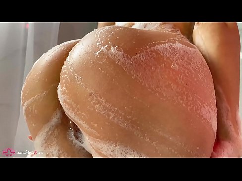 ❤️ Brunette, Duşda Güclü Orgazm Vermək üçün Vibratorla Pişiyi Mastürbasyon Etdirir ️ Anal video az.xxxtun.ru ☑