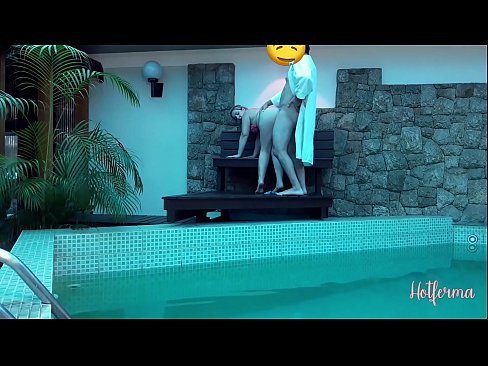 ❤️ Boss hovuza qulluqçu dəvət edir, lakin isti müqavimət göstərə bilmədi ️ Anal video az.xxxtun.ru ☑